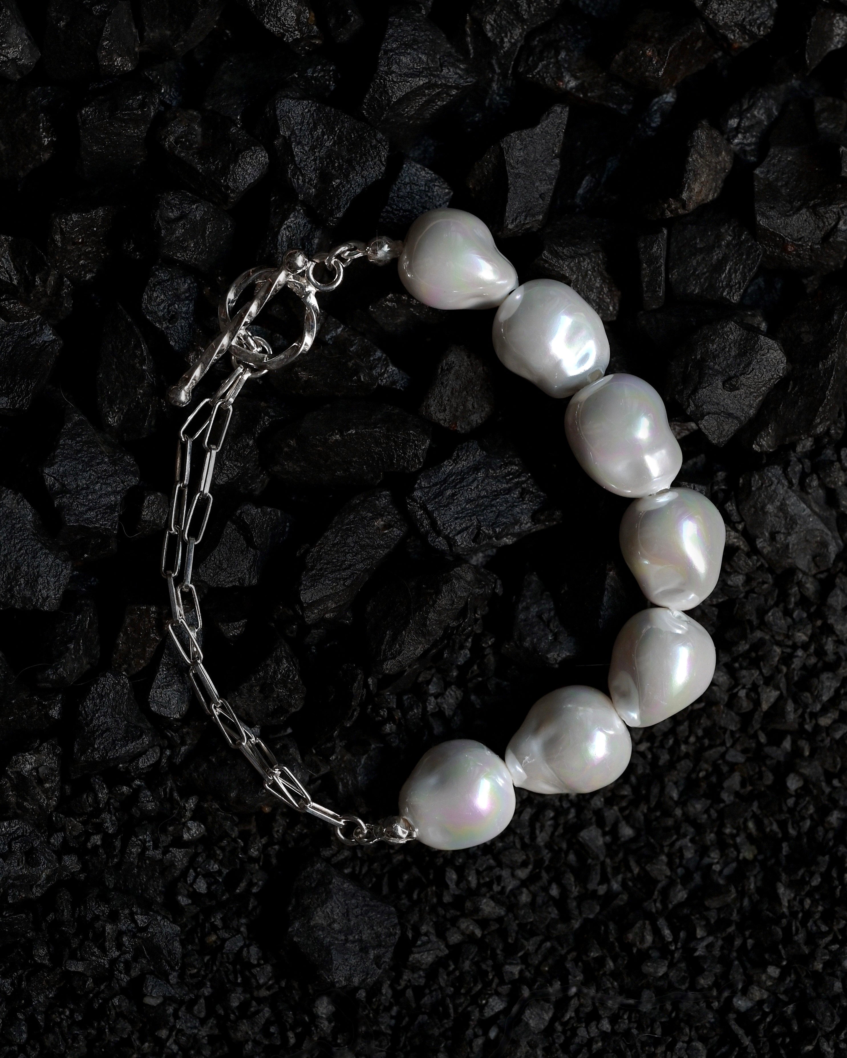 APHRODITE bracelet