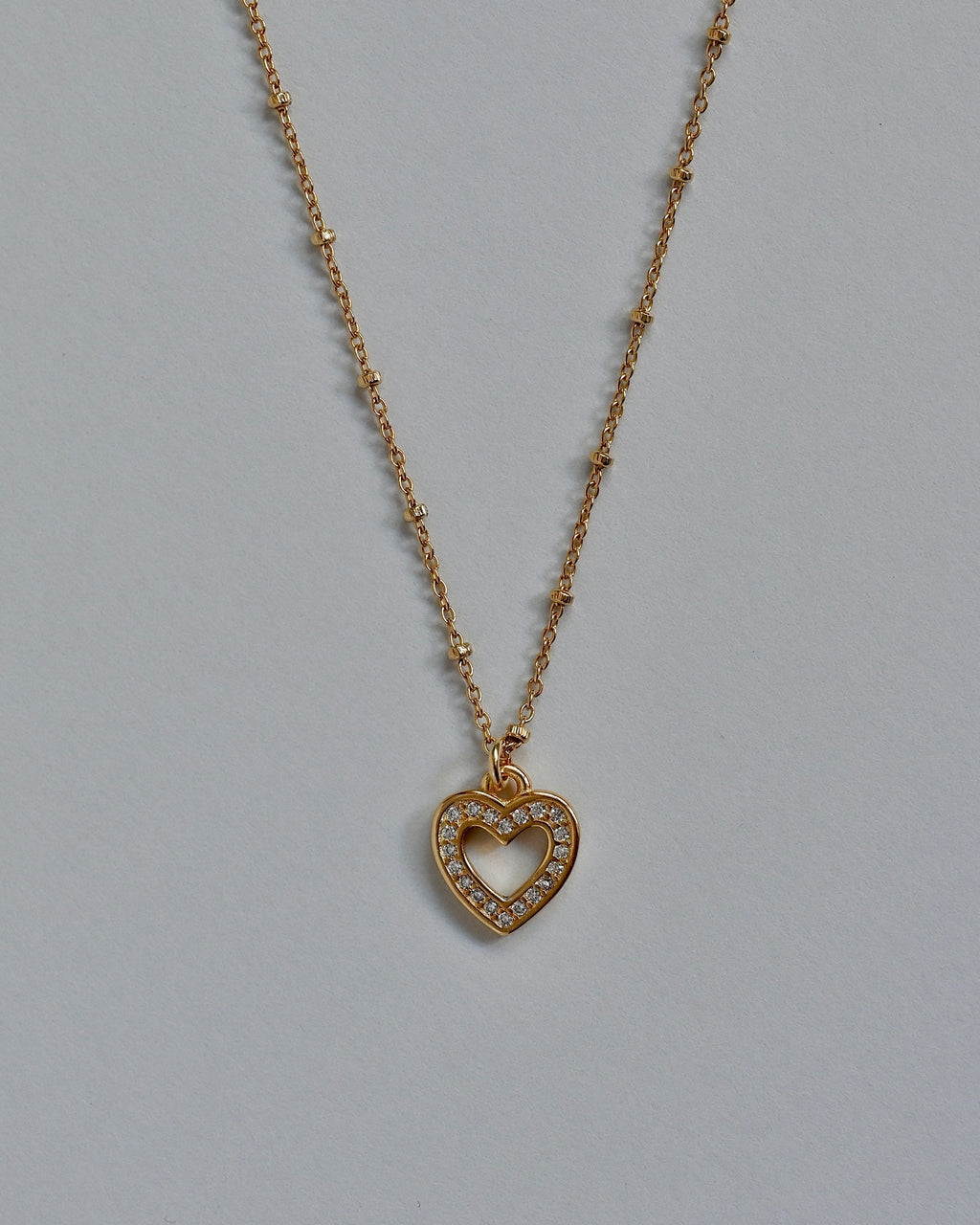 HESTIA Necklace with zircon heart