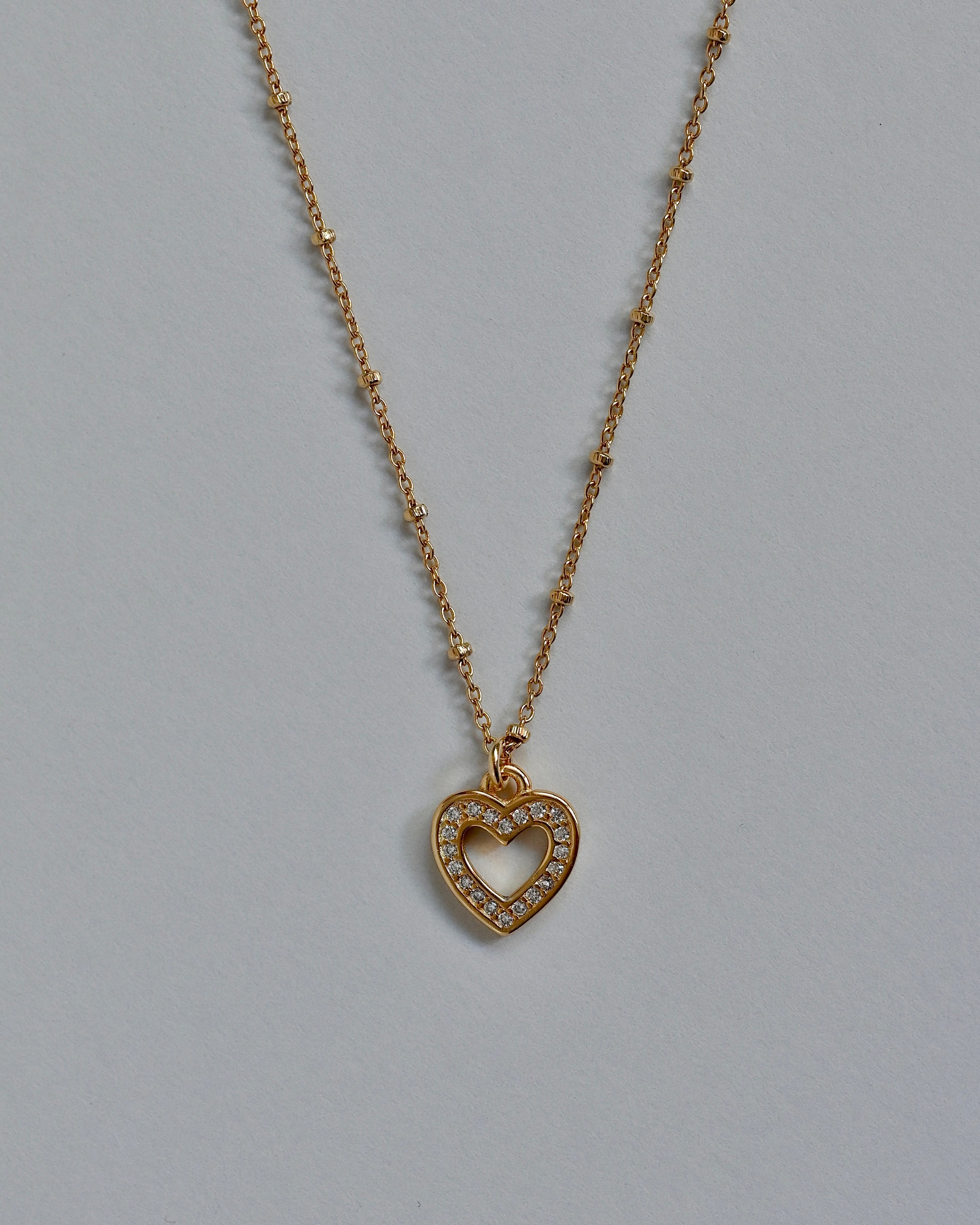 HESTIA Necklace with zircon heart