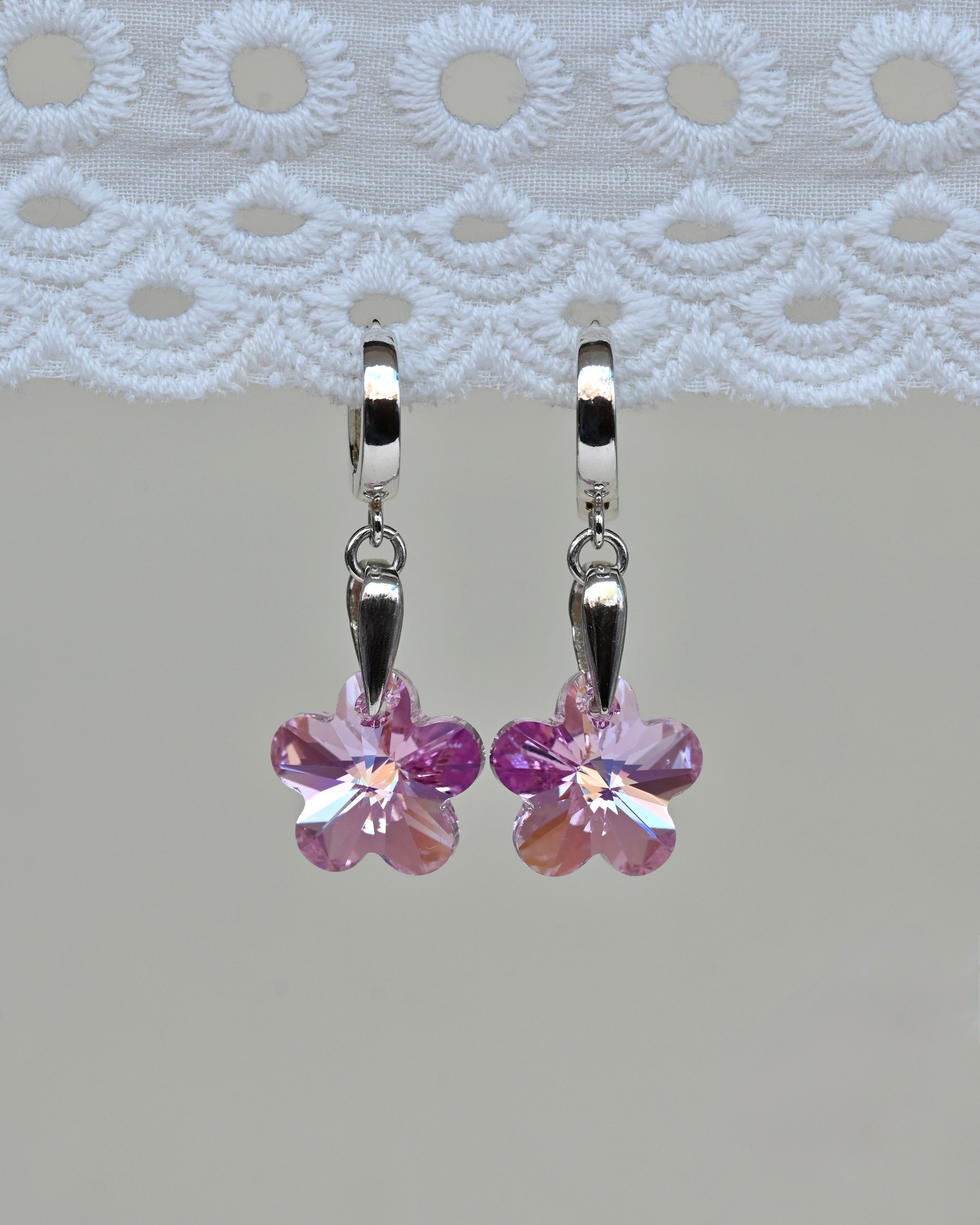 RUSAŁKA earrings with dangling Swarovski crystals
