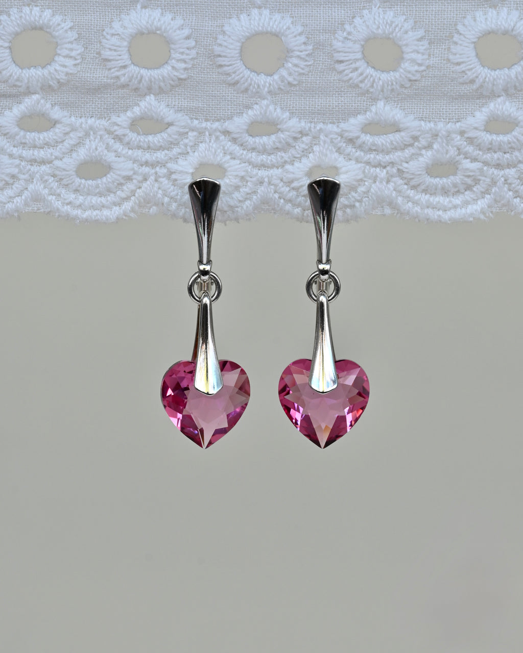 LAURA Earrings with Swarovski crystals