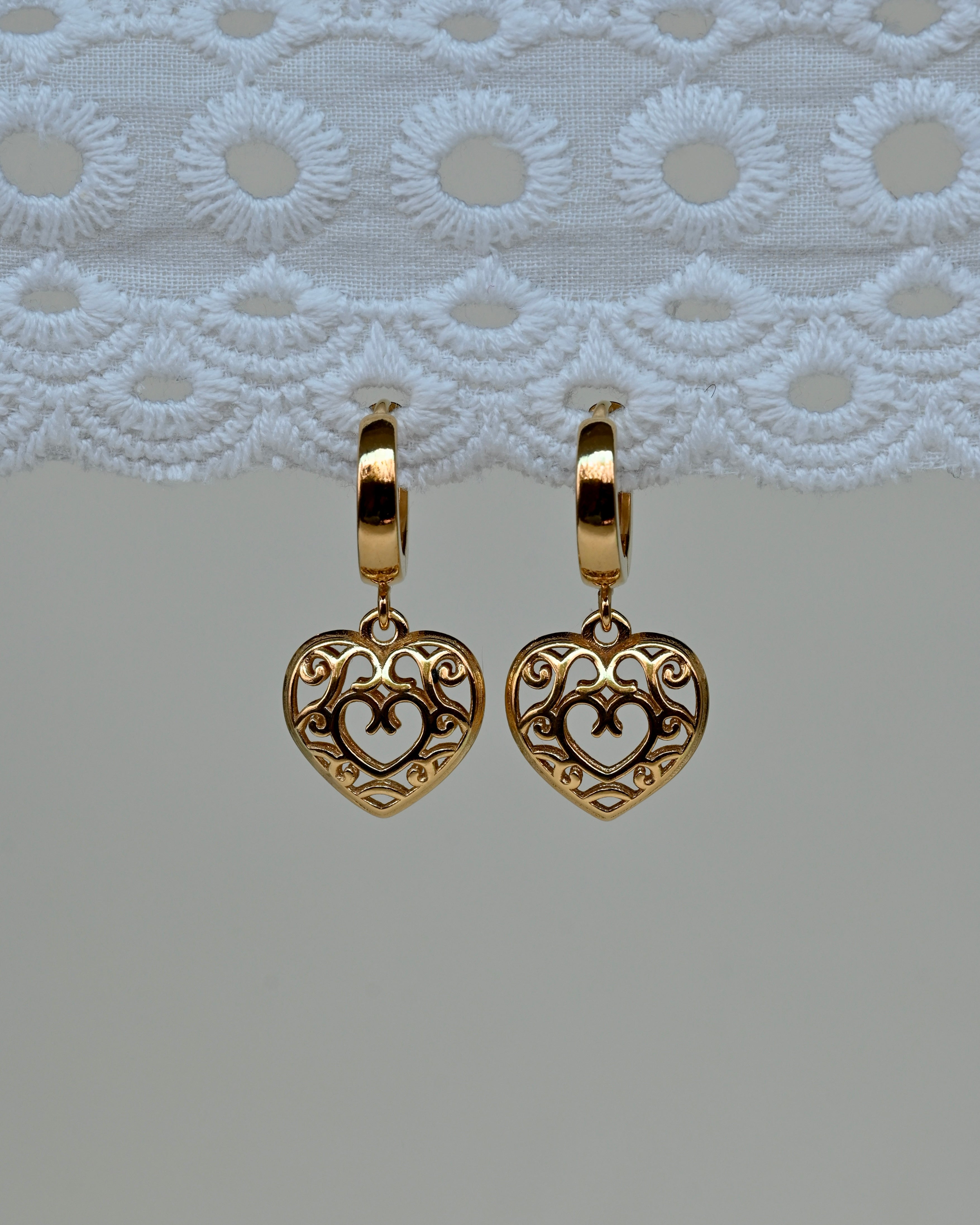 JULIET earrings with openwork hearts