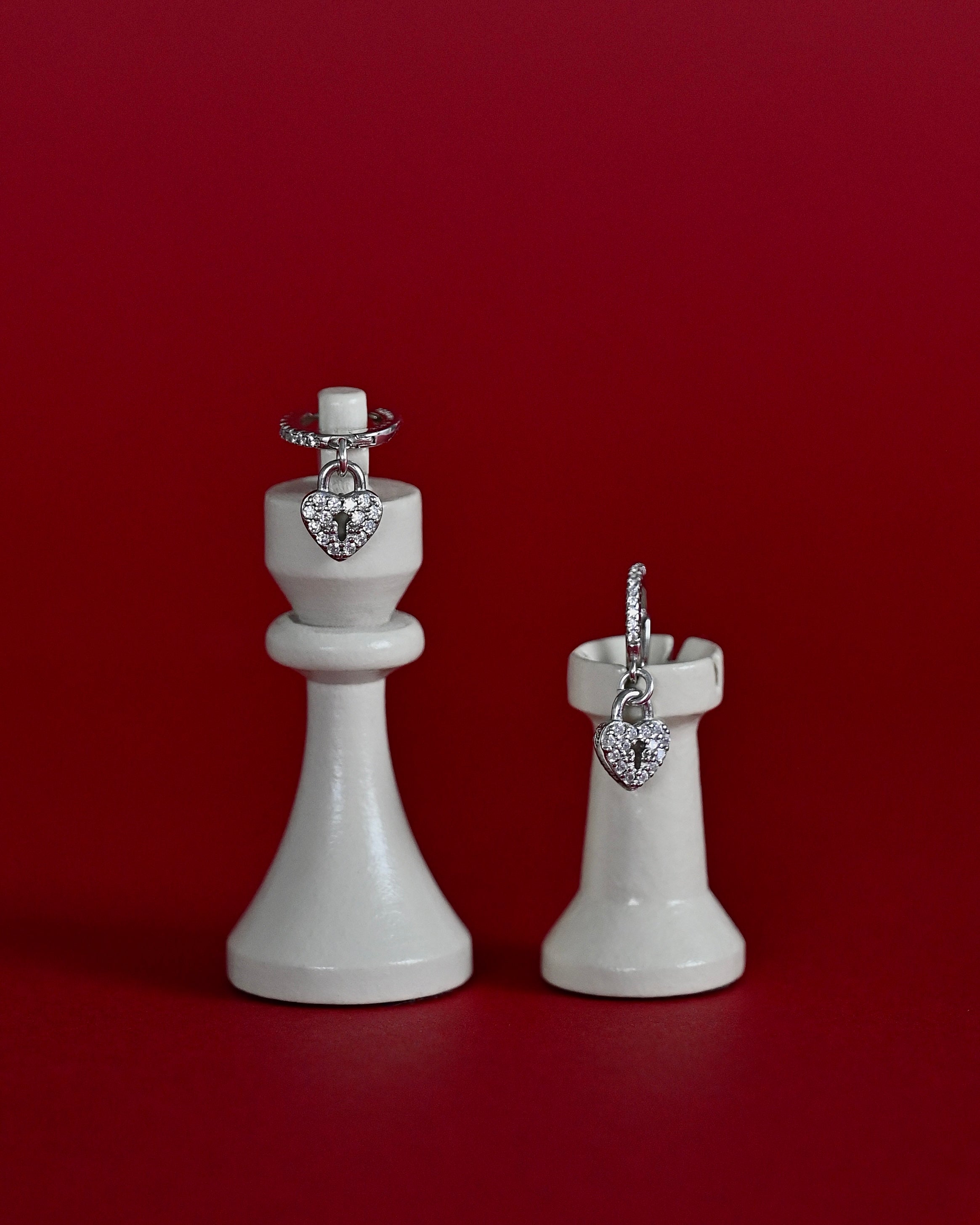 ZORIA kolczyki kłódki z cyrkoniami