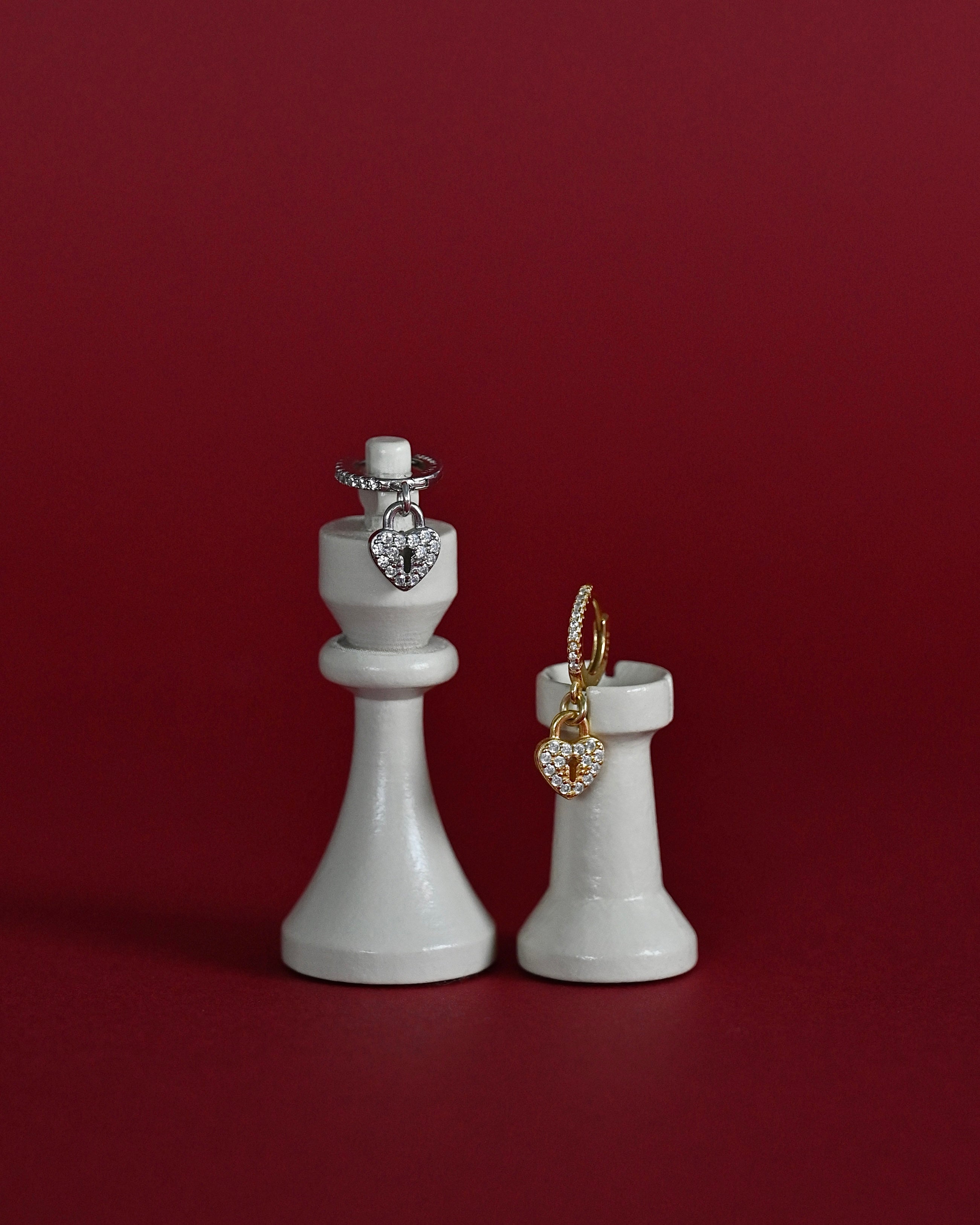 ZORIA kolczyki kłódki z cyrkoniami