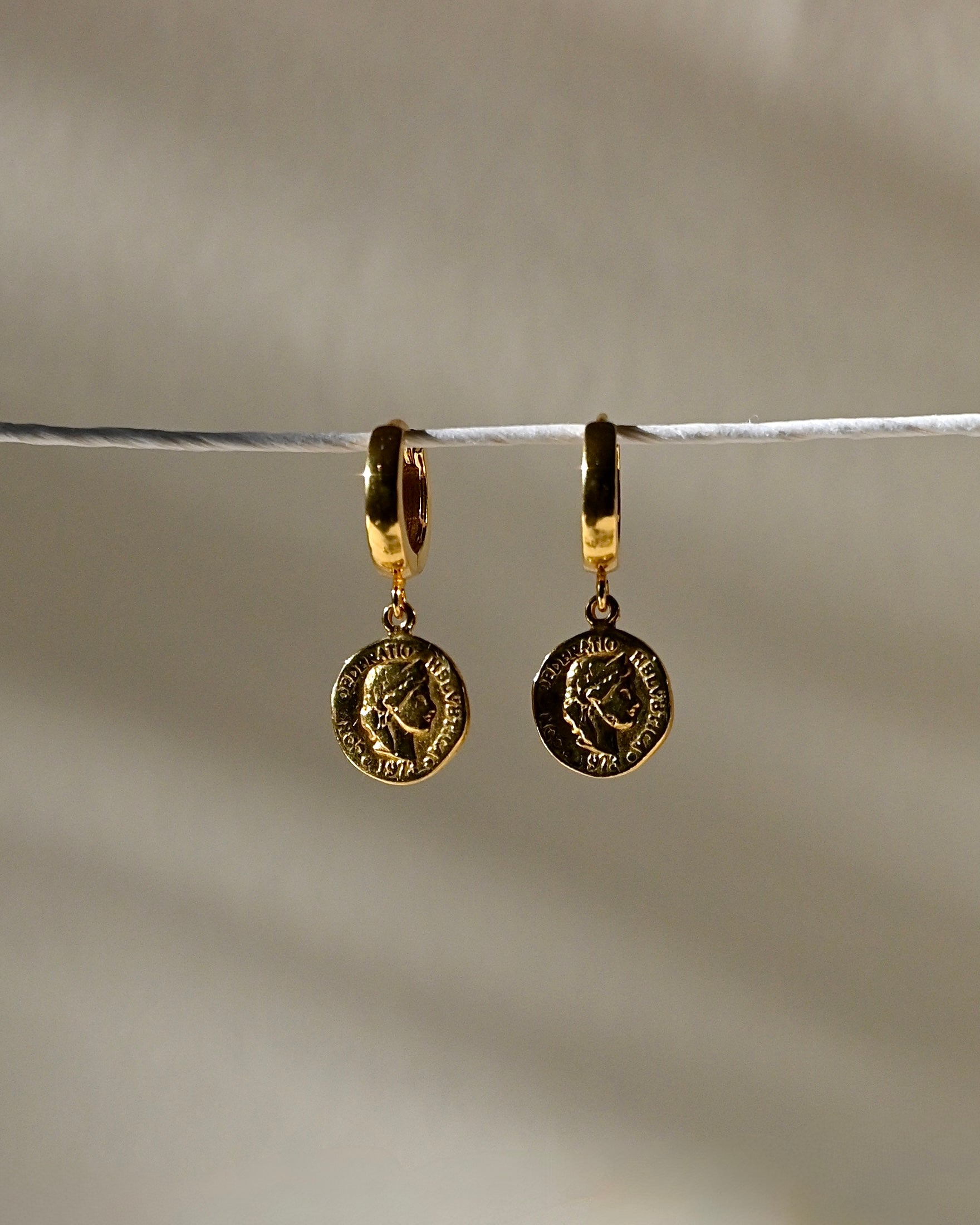 ATENA kolczyki z monetami w stylu antycznym