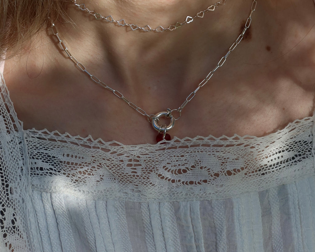 CARMILLA mini charm with Swarovski heart | charms on a large ring